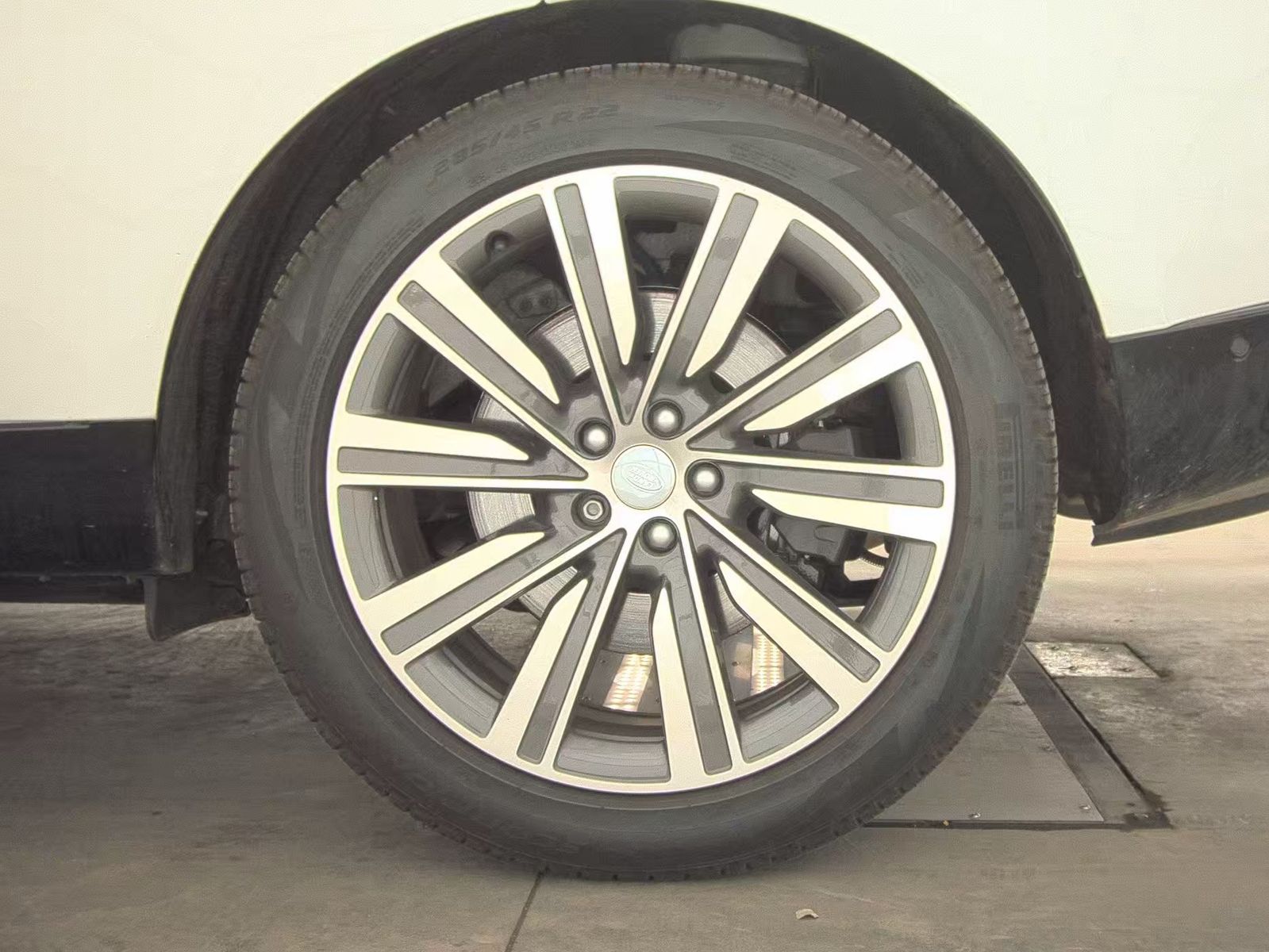 2023 Land Rover Range Rover SE AWD