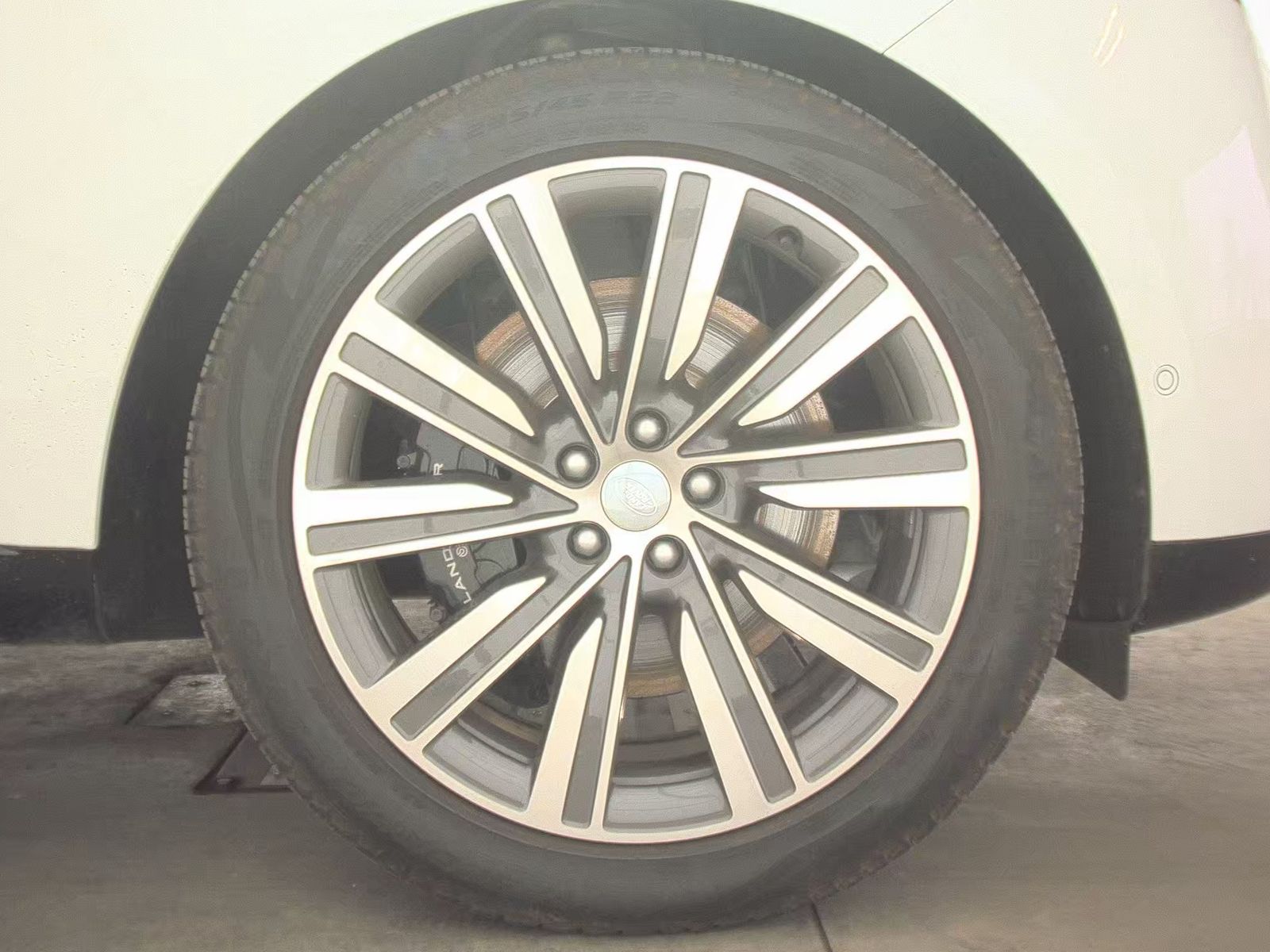 2023 Land Rover Range Rover SE AWD