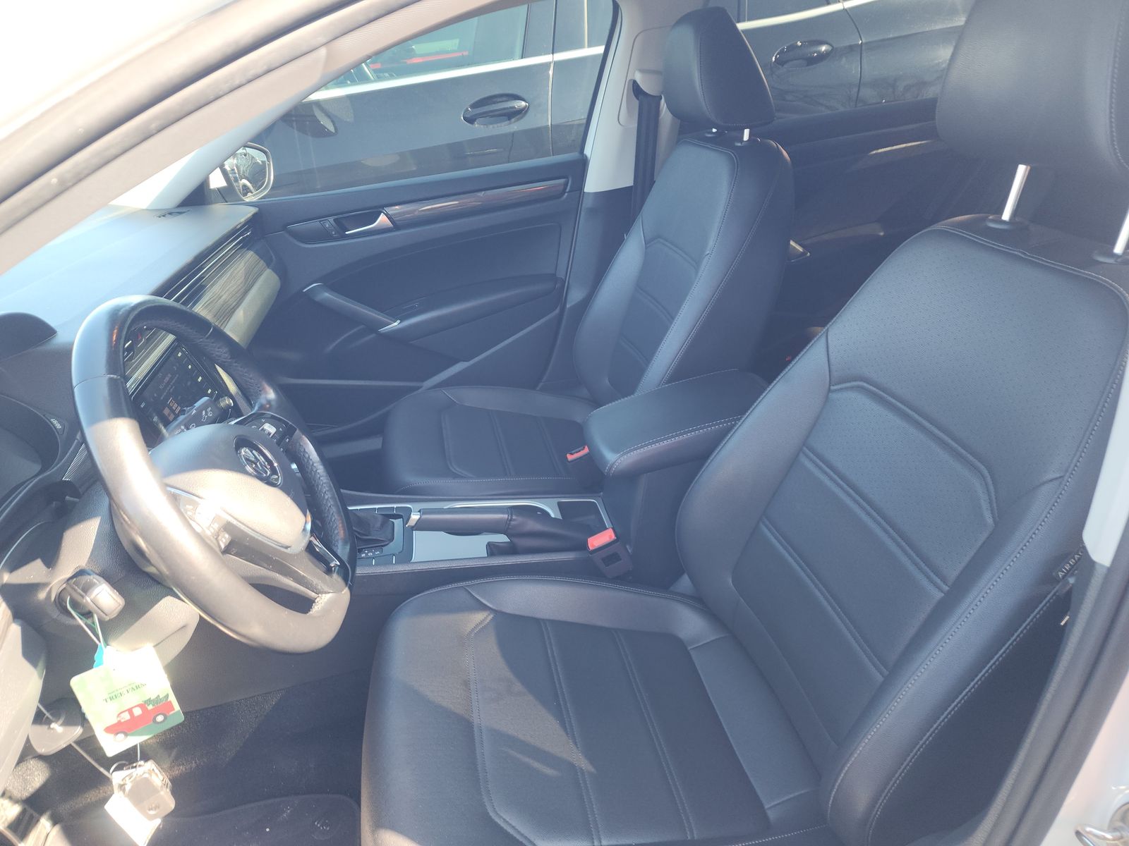 2020 Volkswagen Passat 2.0T R-Line FWD