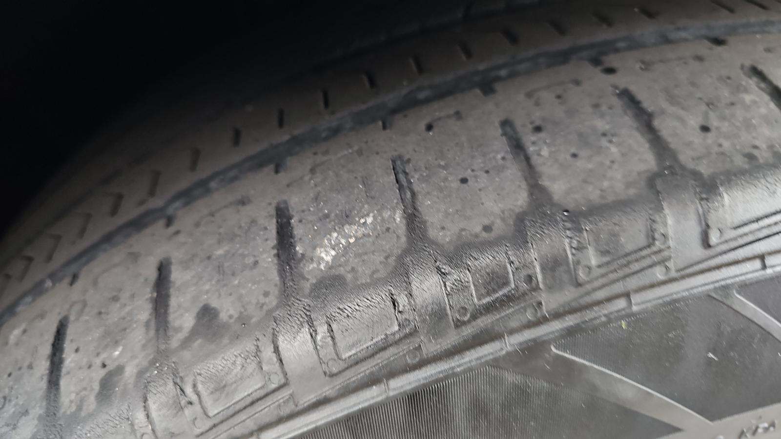 2022 Land Rover Defender 110 X-Dynamic HSE AWD