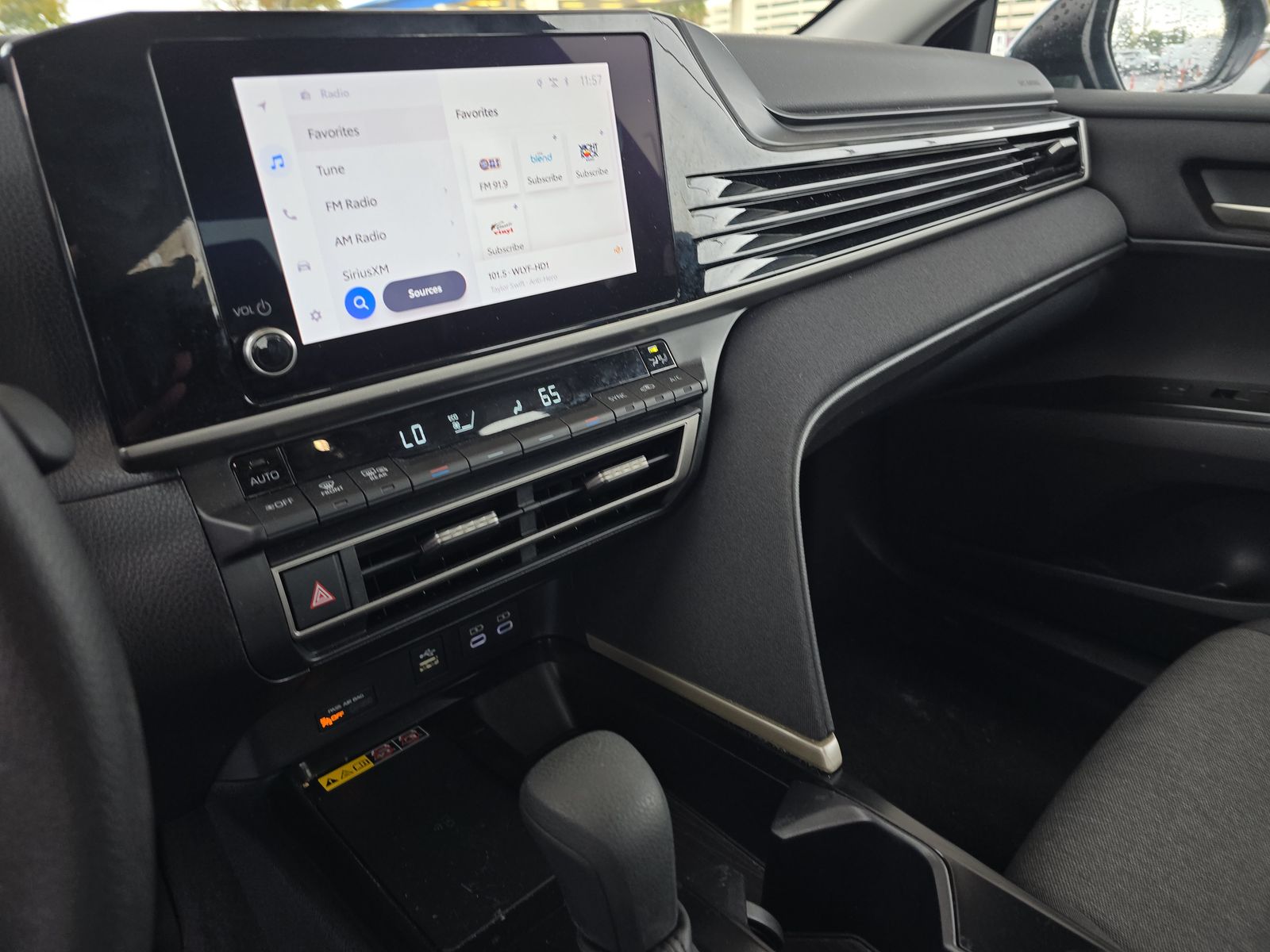 2025 Toyota Camry LE FWD