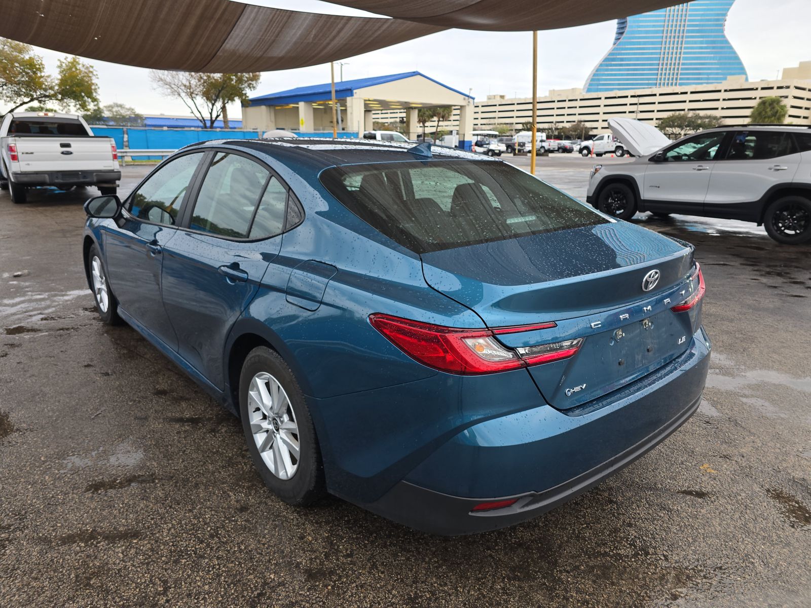 2025 Toyota Camry LE FWD