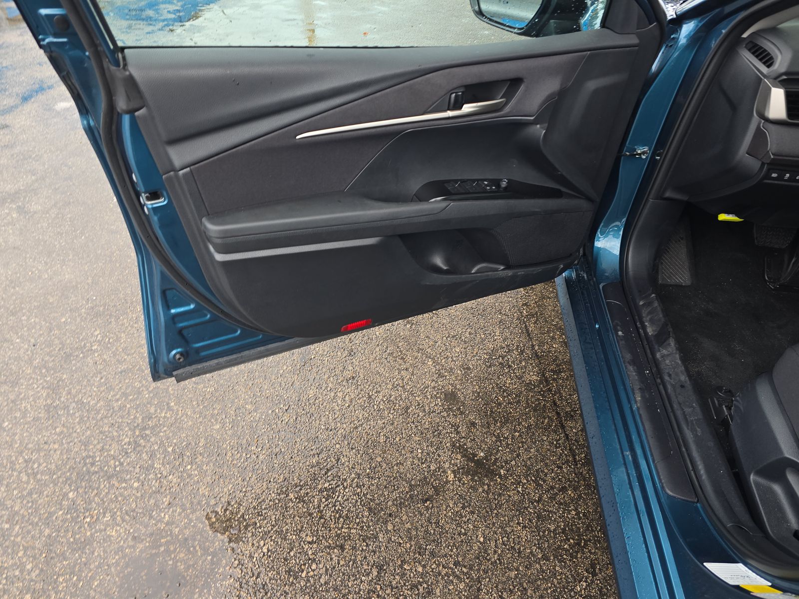 2025 Toyota Camry LE FWD