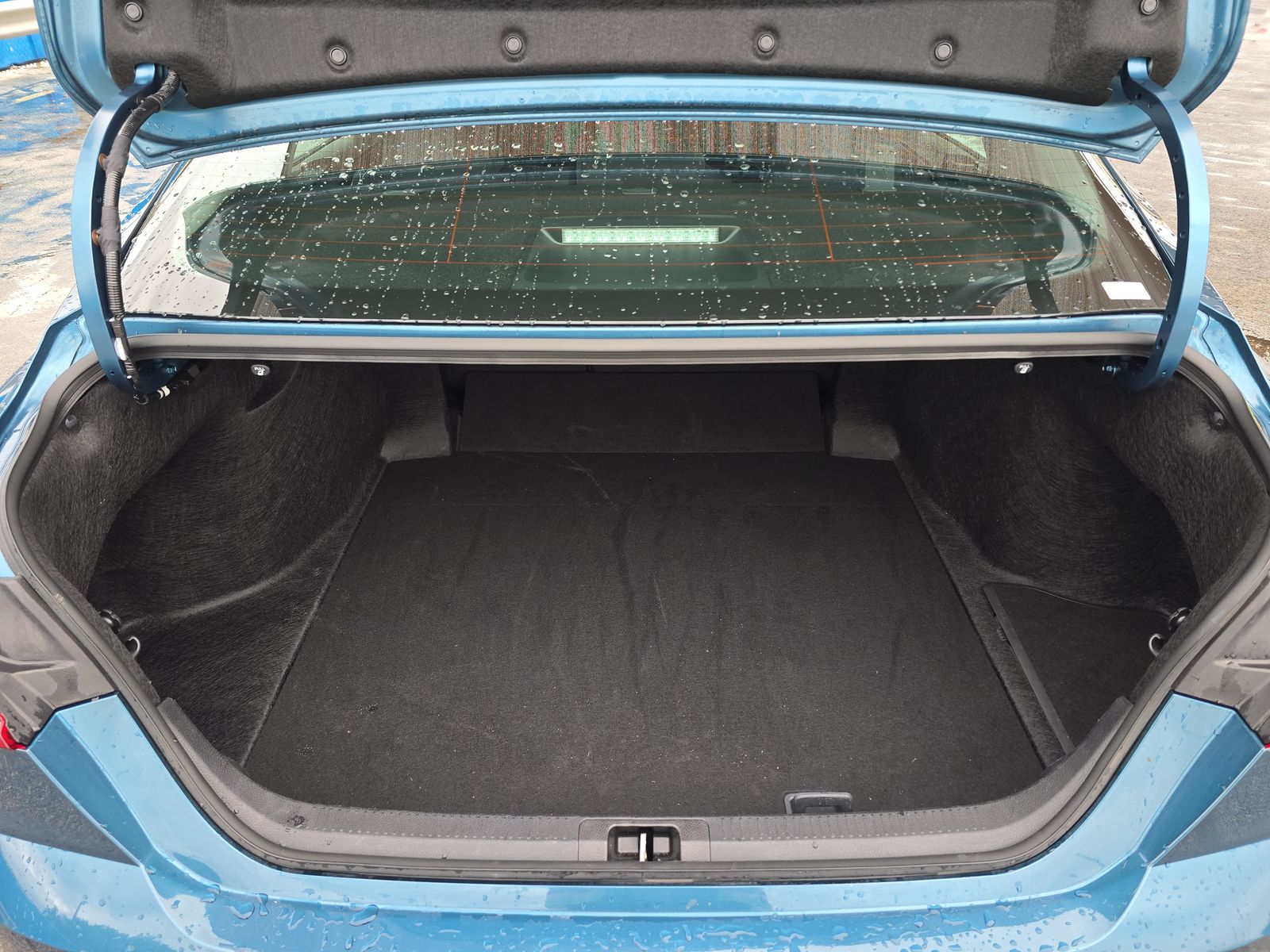 2025 Toyota Camry LE FWD