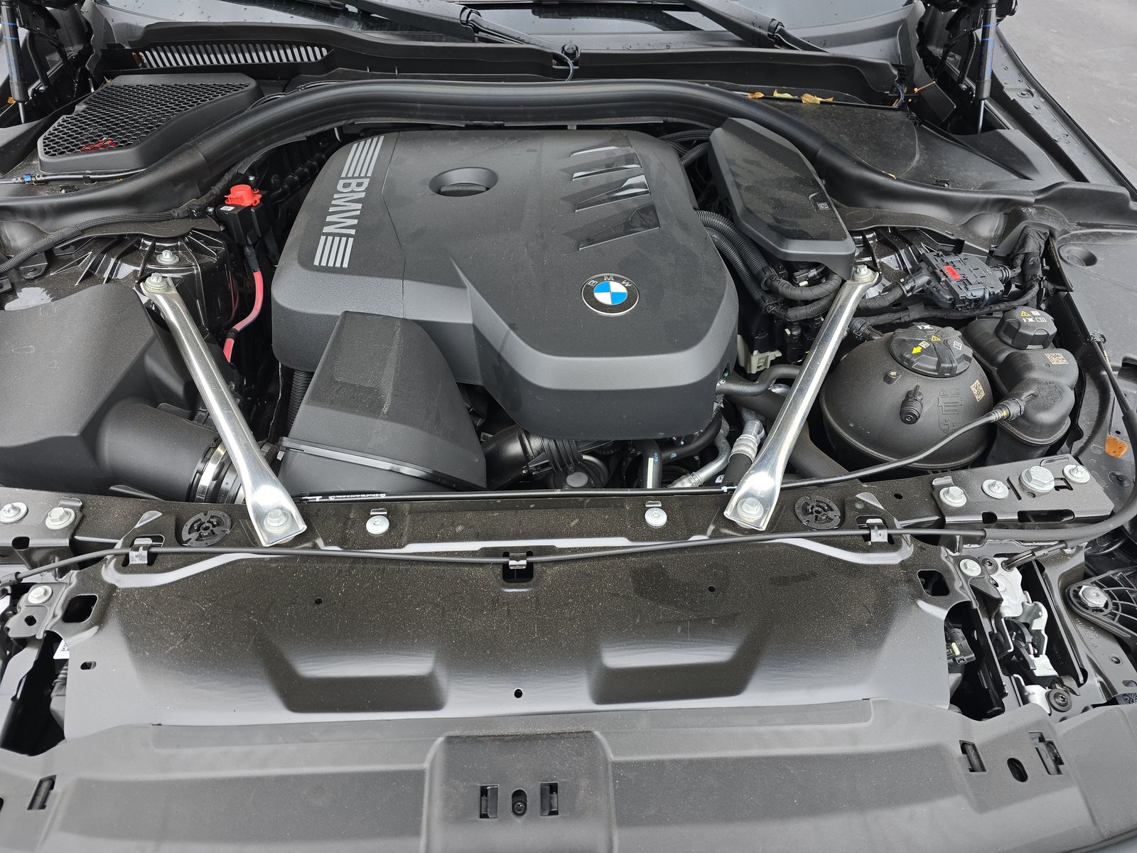 2026 BMW 5 Series 530i xDrive AWD