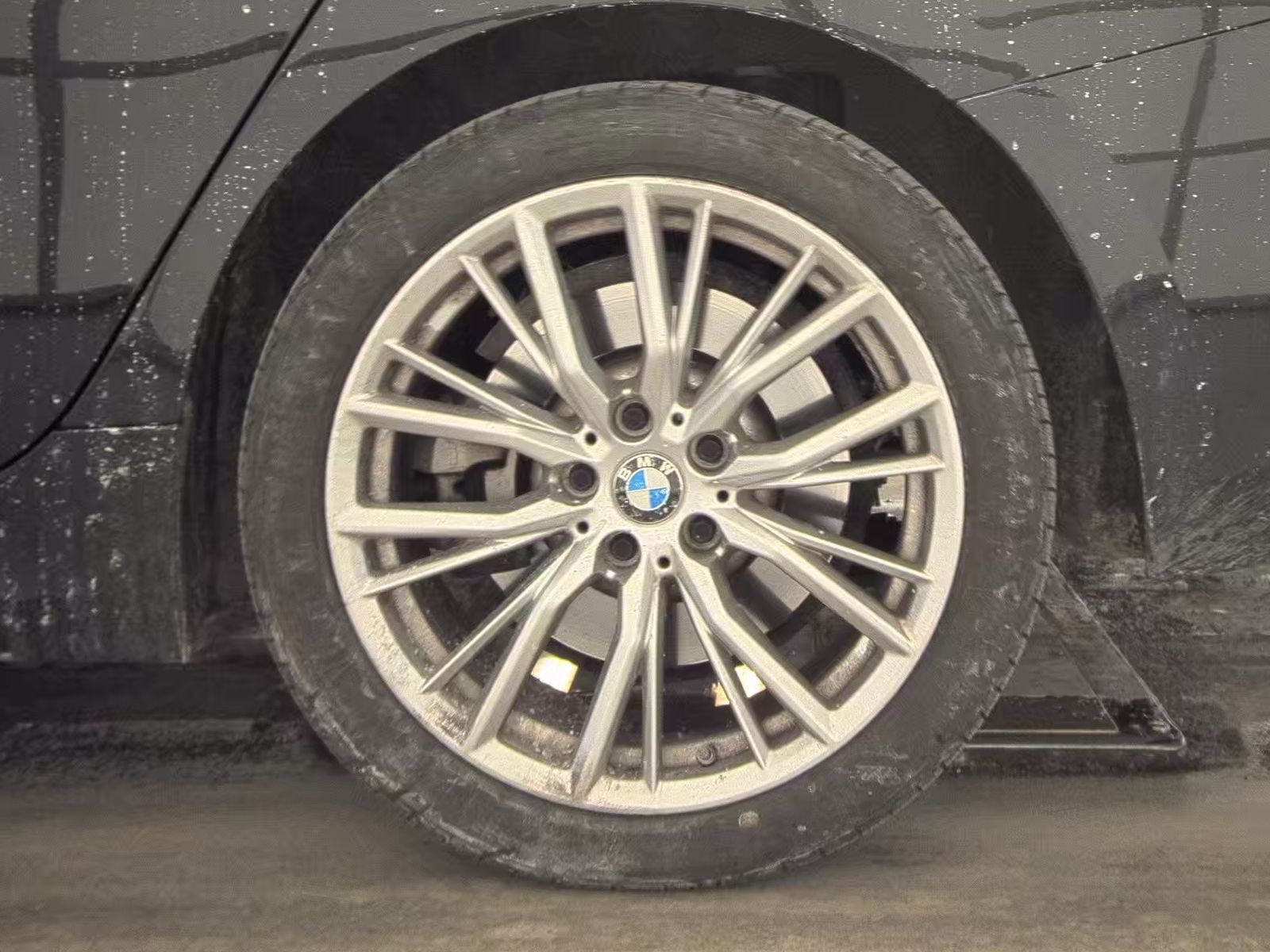 2024 BMW 3 Series 330i xDrive AWD