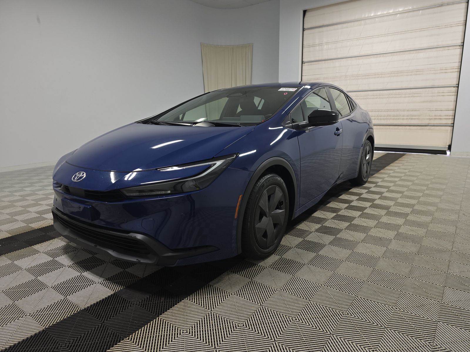 2024 Toyota Prius LE FWD