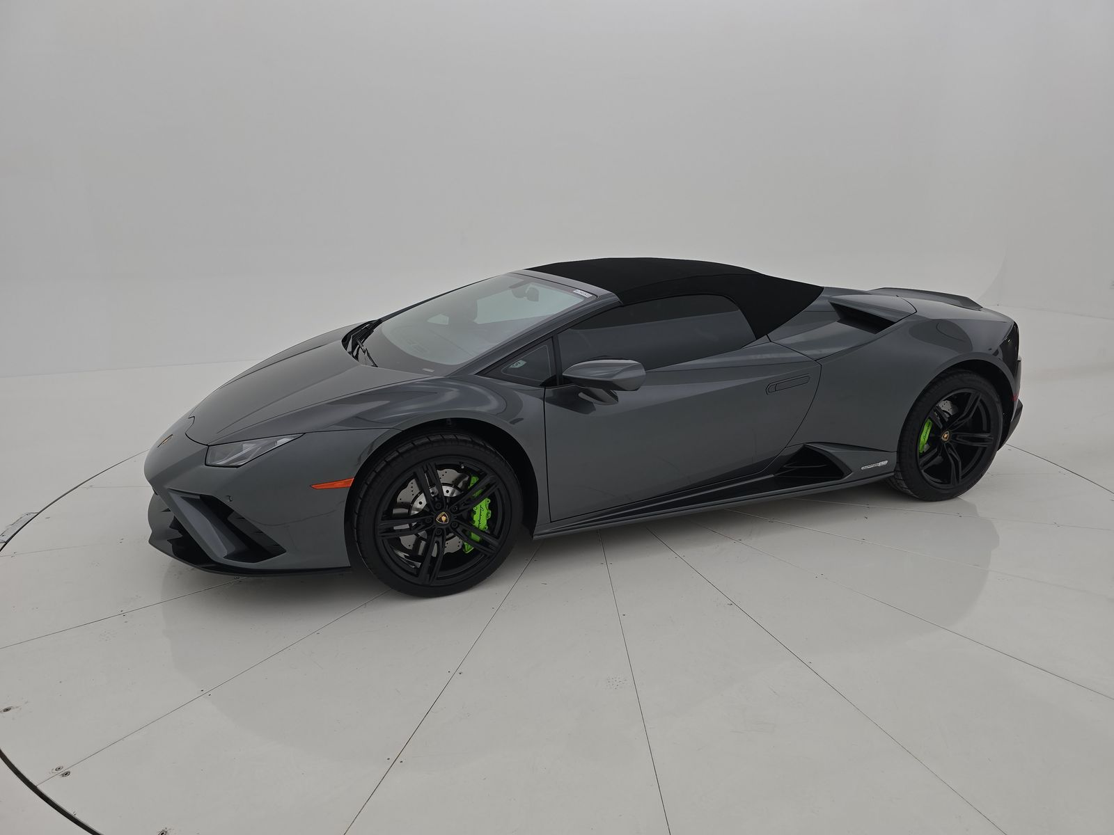 2021 Lamborghini Huracan EVO RWD