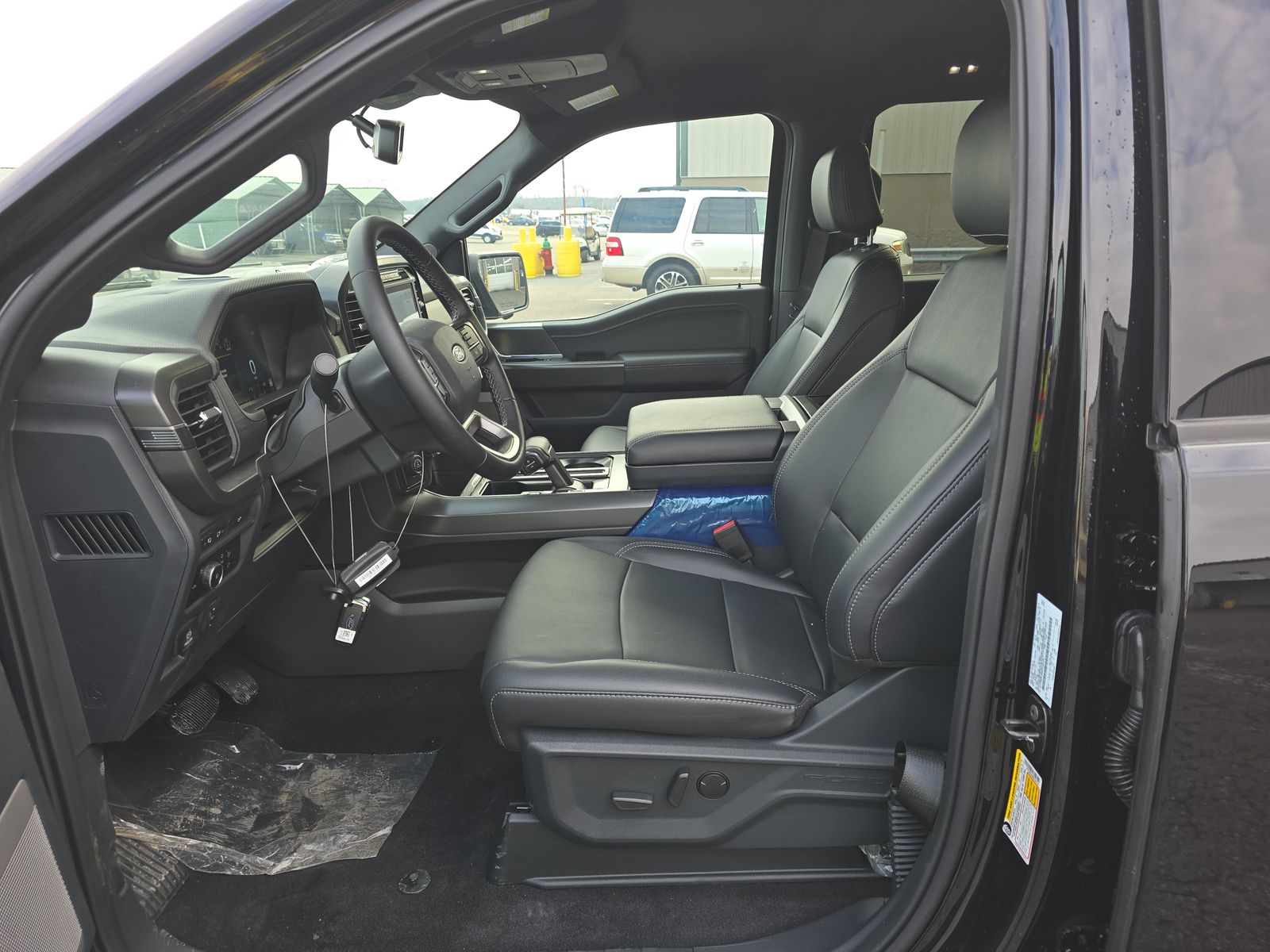 2024 Ford F-150 XLT AWD