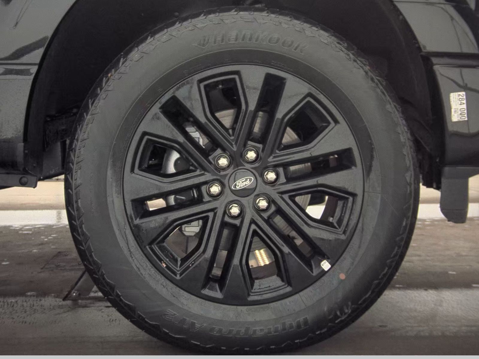 2024 Ford F-150 XLT AWD