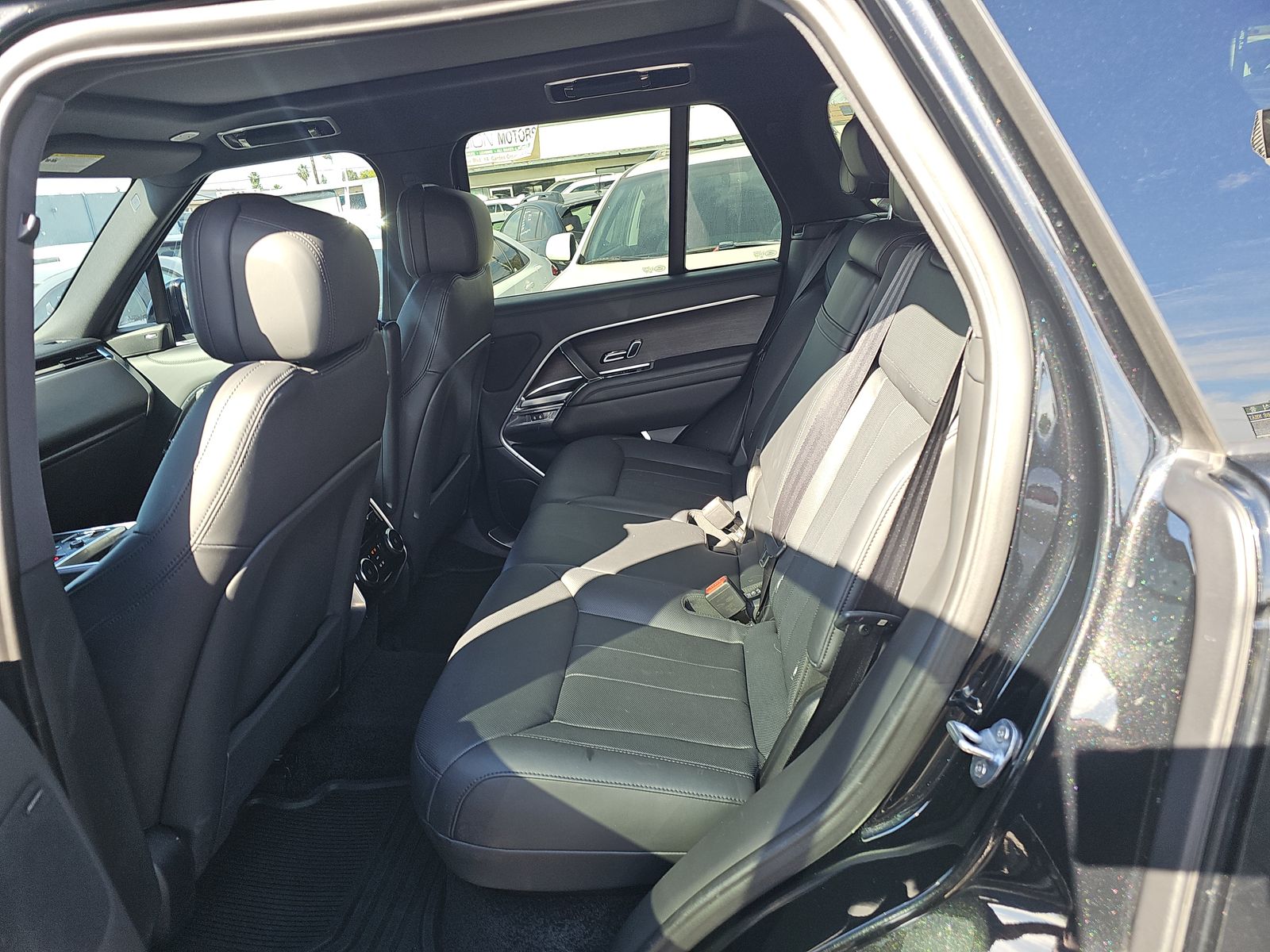 2023 Land Rover Range Rover SE AWD