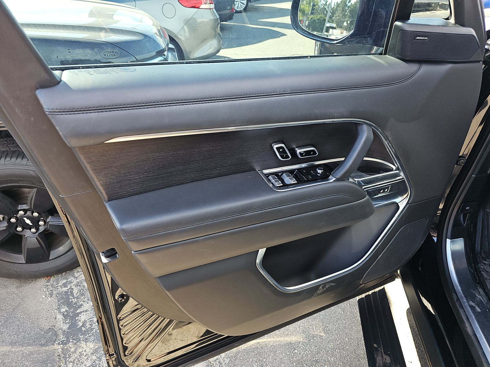 2023 Land Rover Range Rover SE AWD