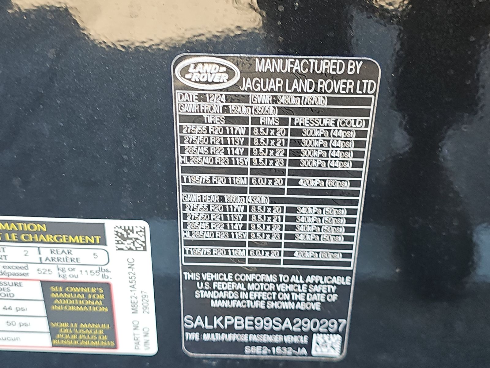 2025 Land Rover Range Rover SE LWB AWD