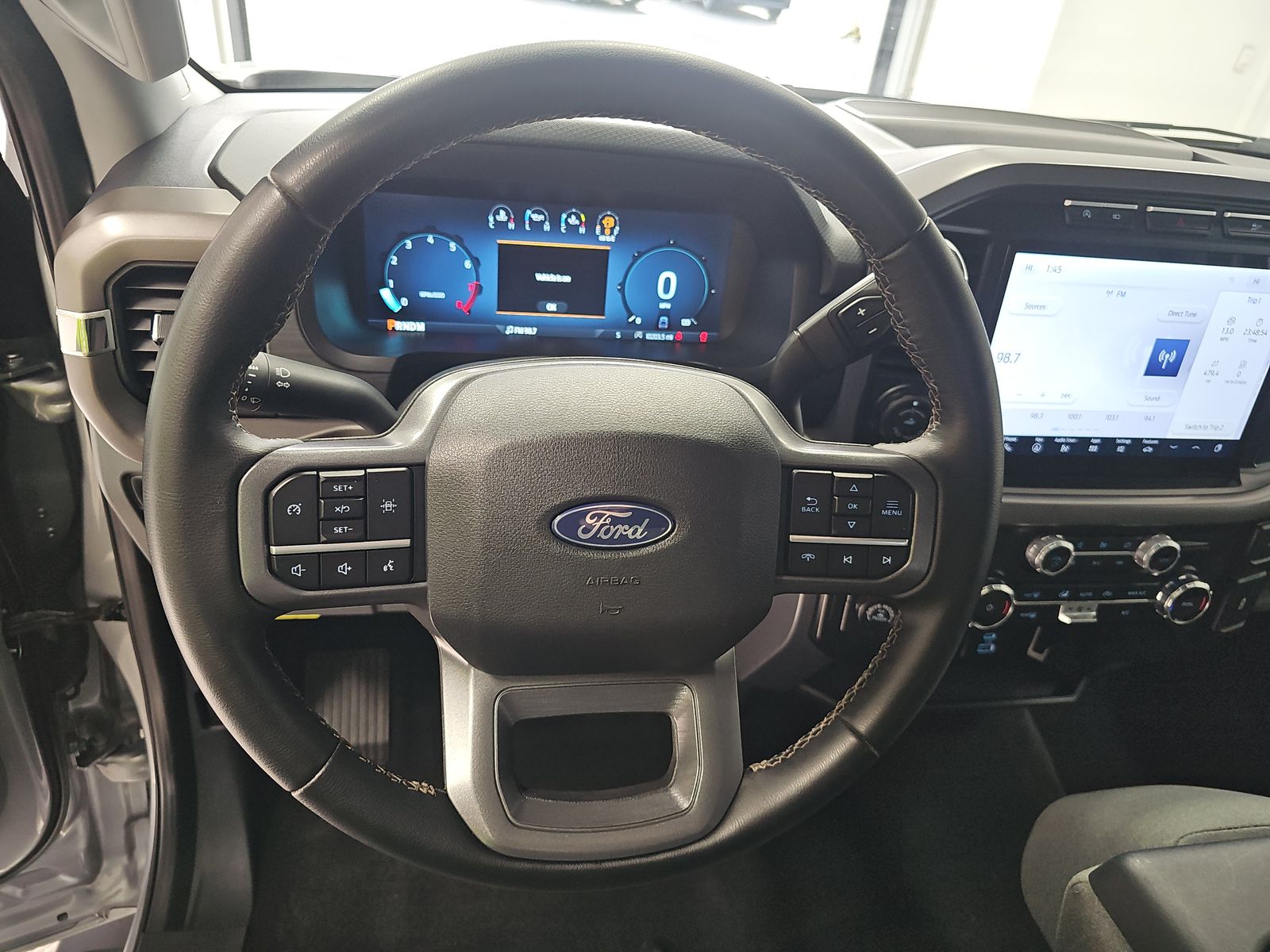 2024 Ford F-150 XLT AWD