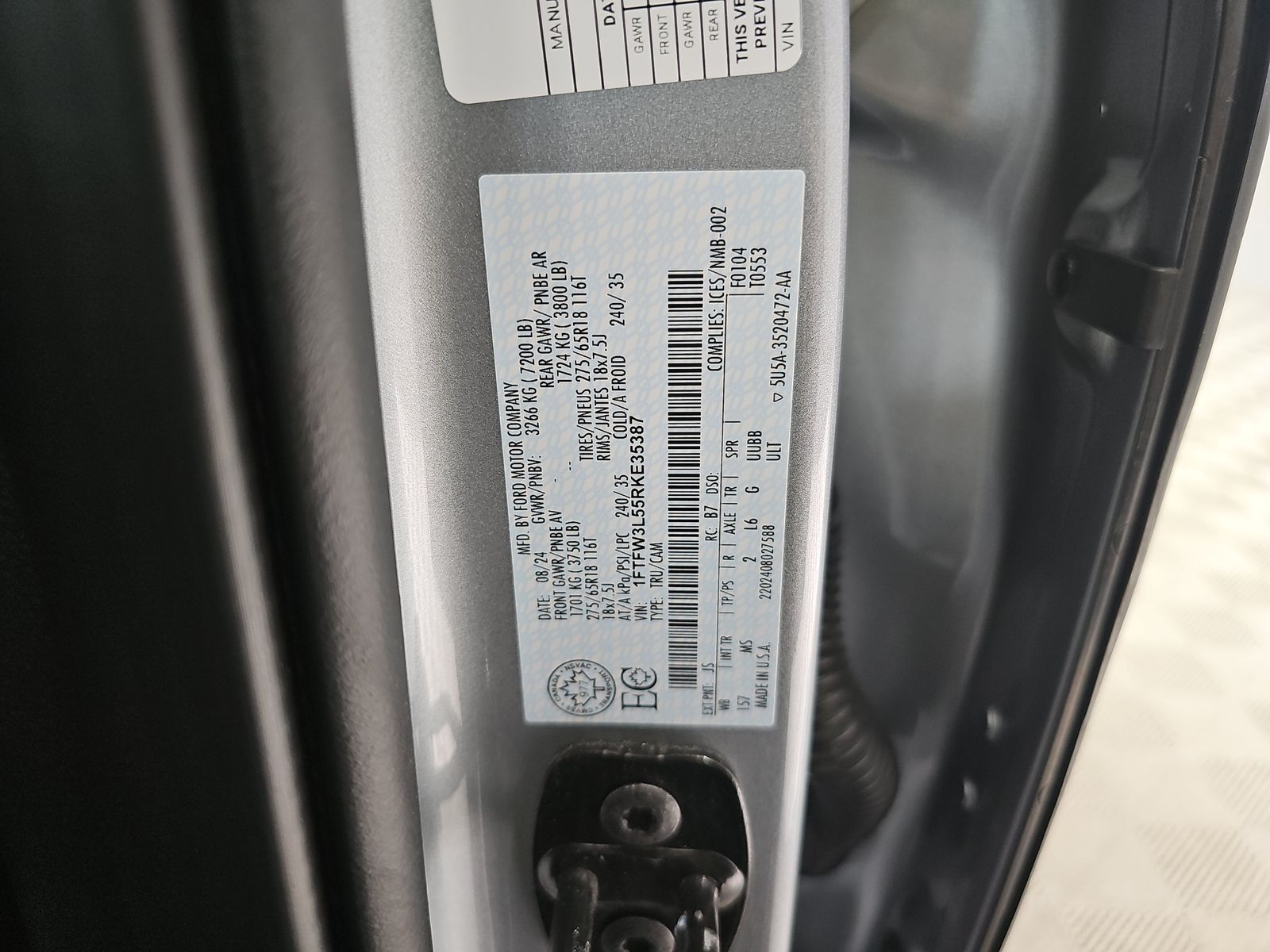 2024 Ford F-150 XLT AWD