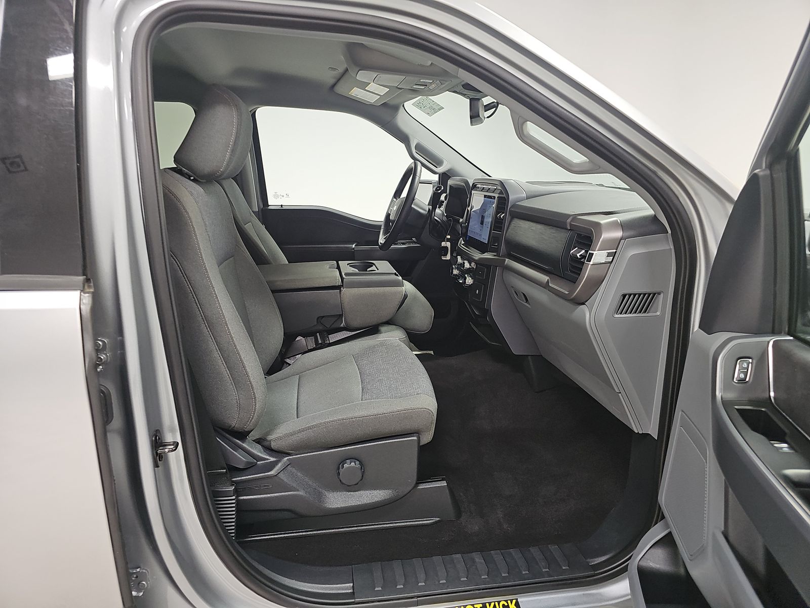 2024 Ford F-150 XLT AWD