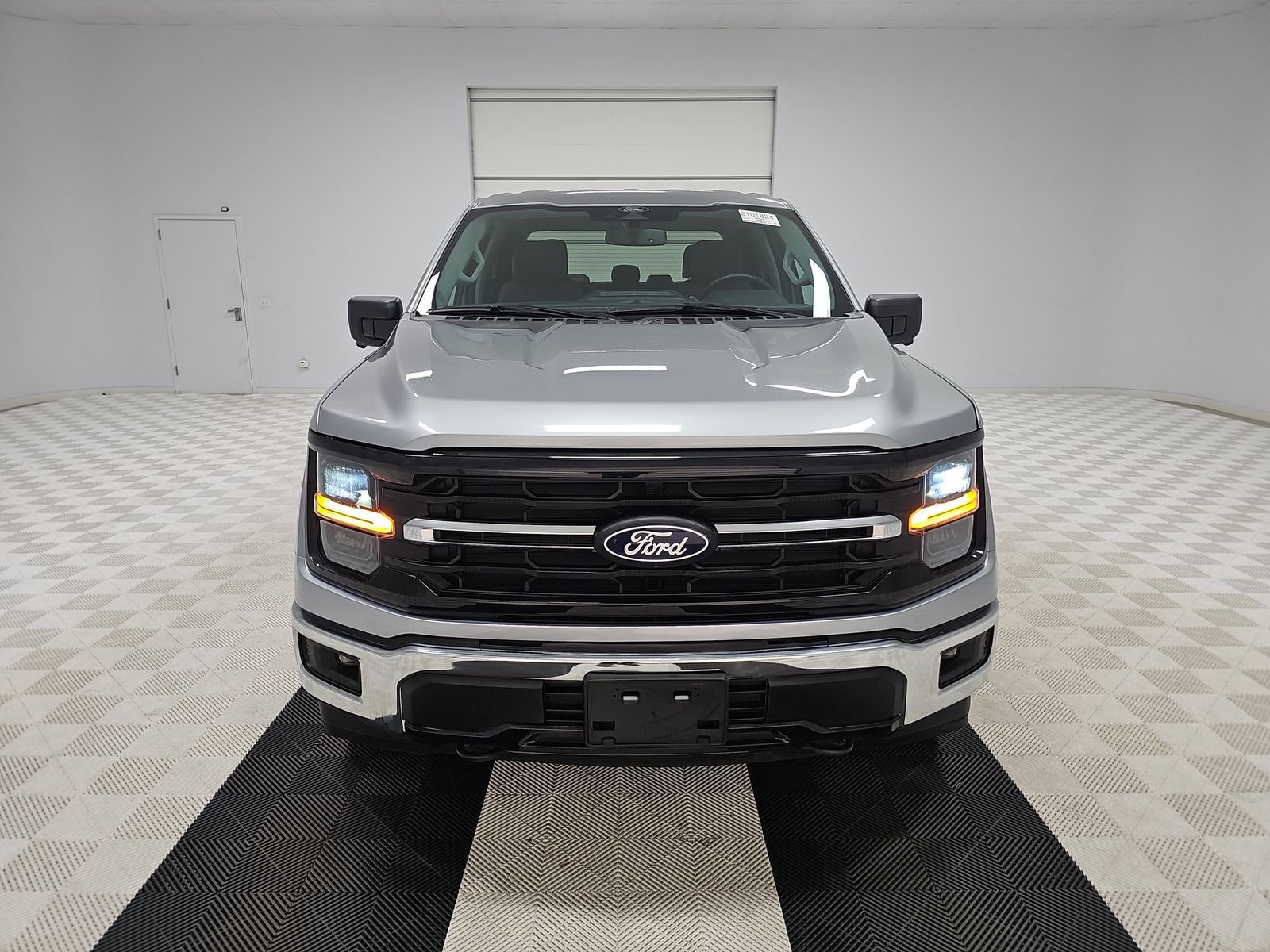 2024 Ford F-150 XLT AWD