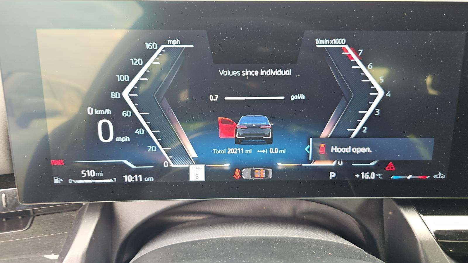 2025 BMW 5 Series 530i RWD