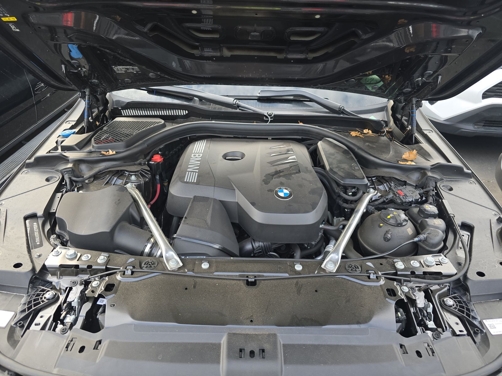 2025 BMW 5 Series 530i RWD