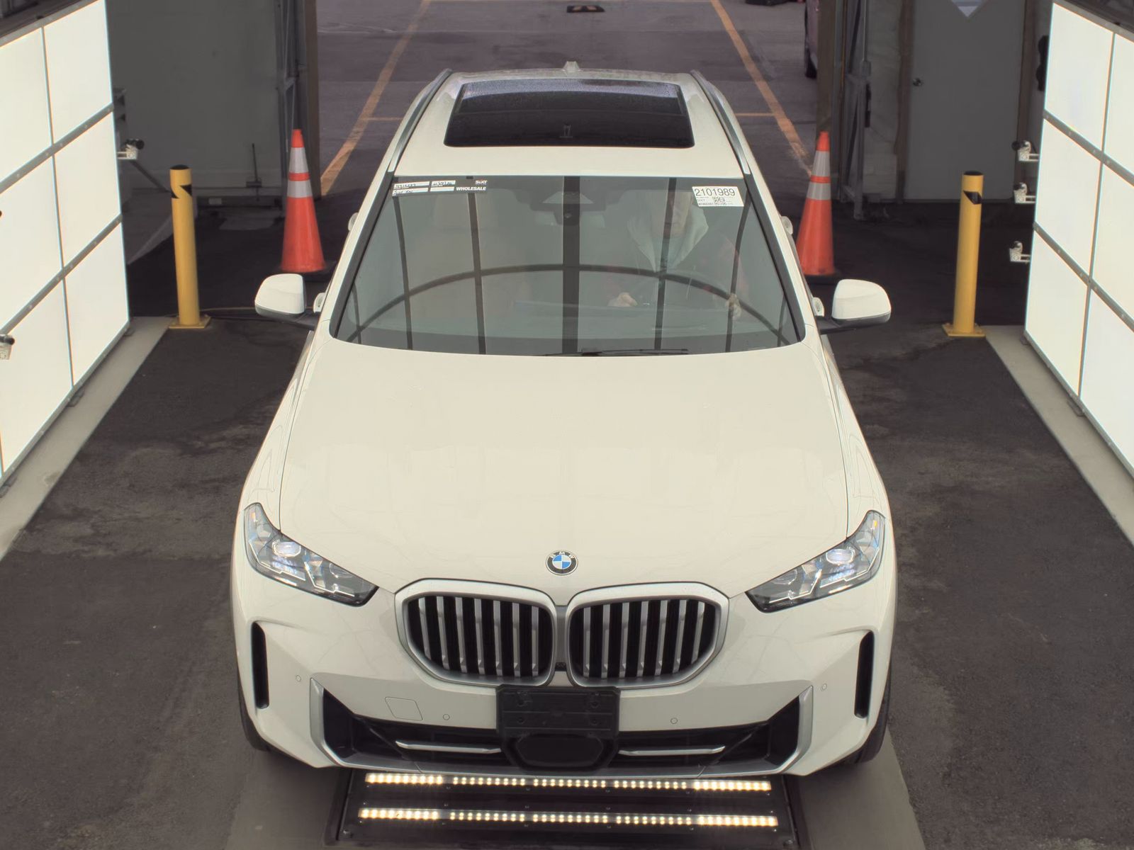 2025 BMW X5 xDrive40i AWD