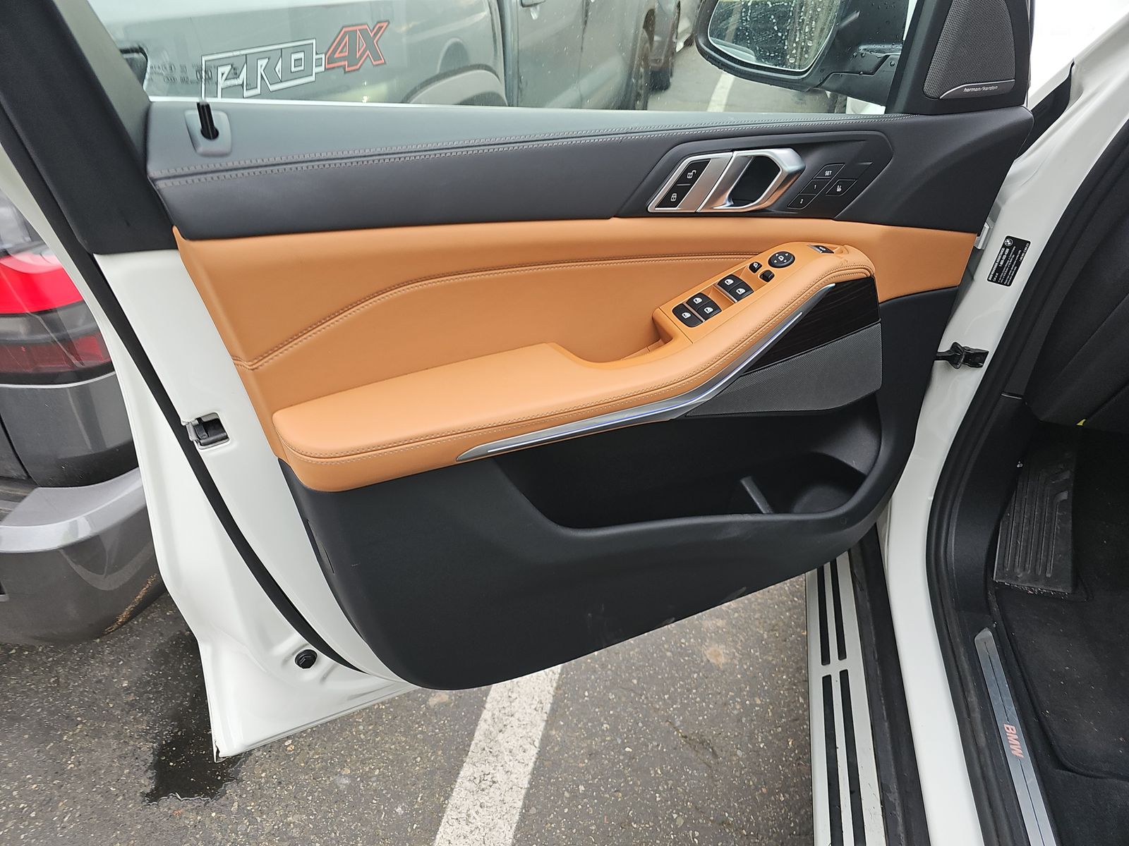 2025 BMW X5 xDrive40i AWD