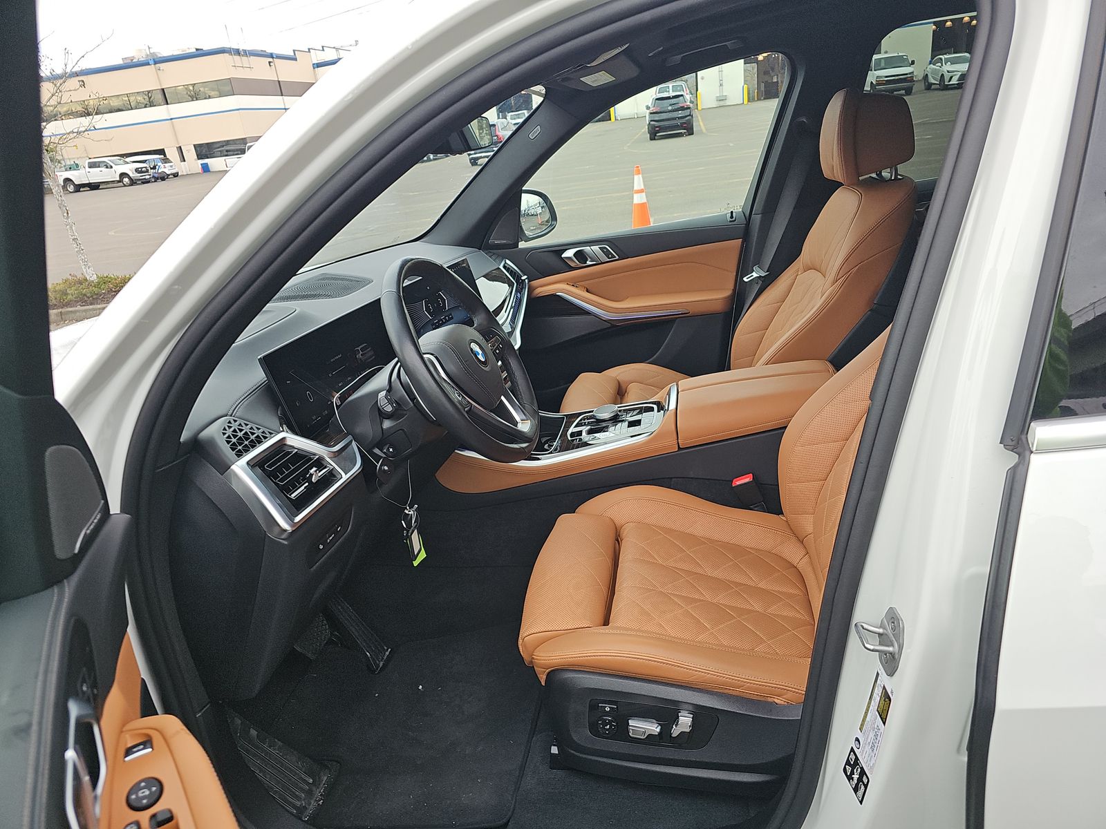 2025 BMW X5 xDrive40i AWD