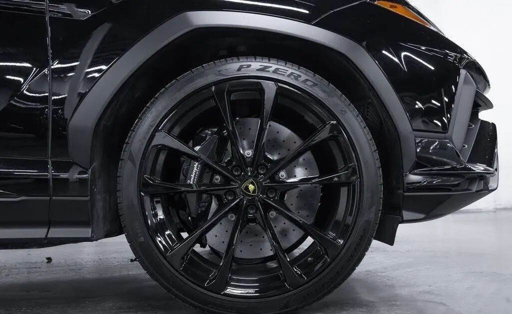 2023 Lamborghini Urus S AWD