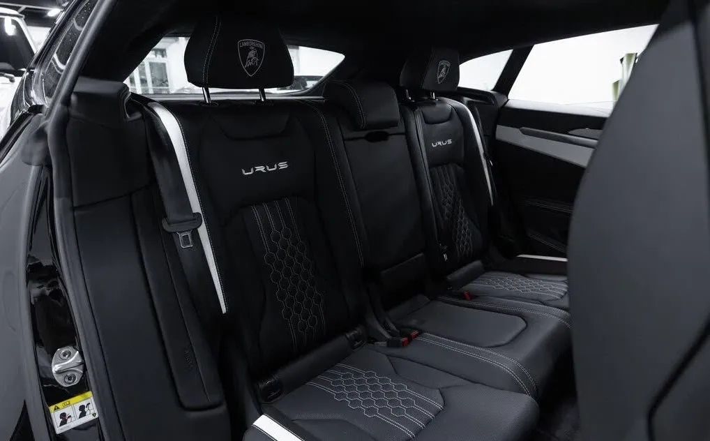 2023 Lamborghini Urus S AWD