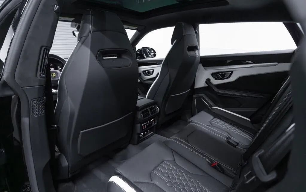 2023 Lamborghini Urus S AWD