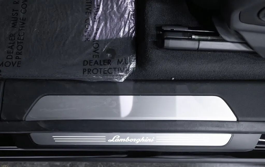 2023 Lamborghini Urus S AWD