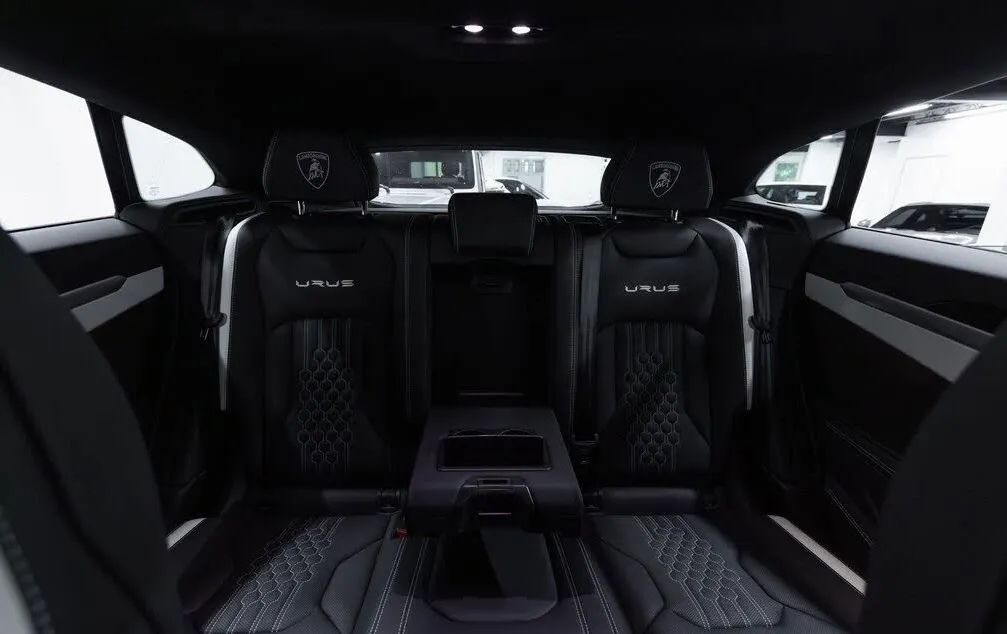 2023 Lamborghini Urus S AWD