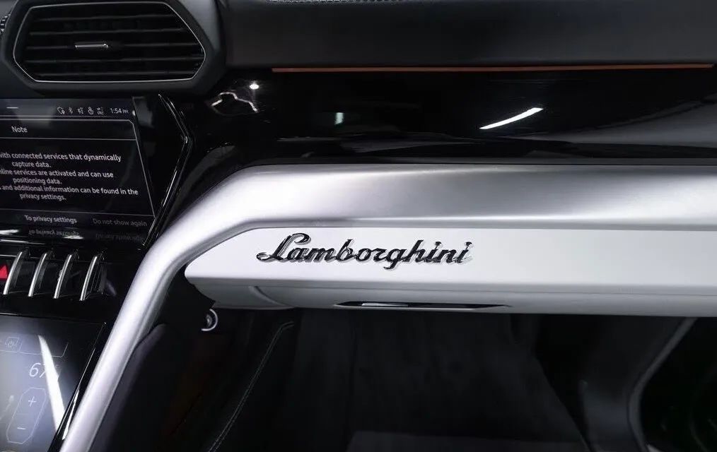 2023 Lamborghini Urus S AWD