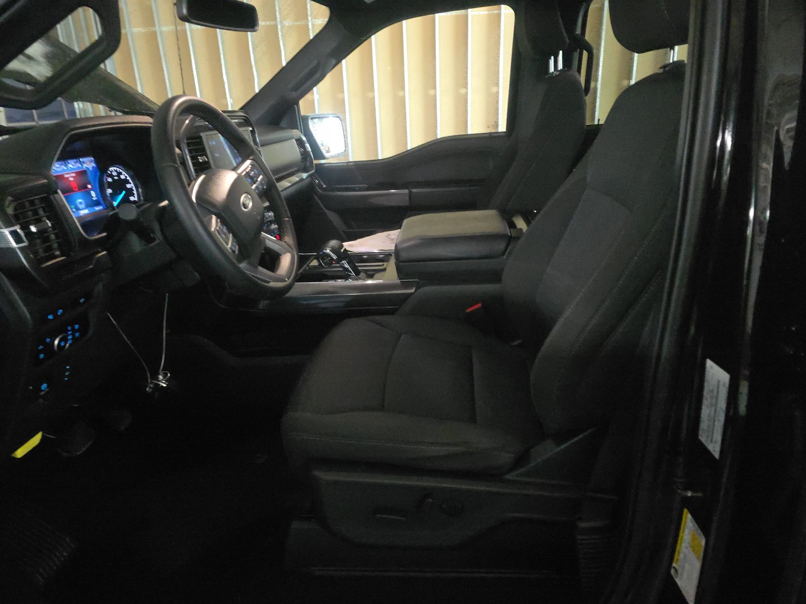 2023 Ford F-150 Hybrid XLT AWD