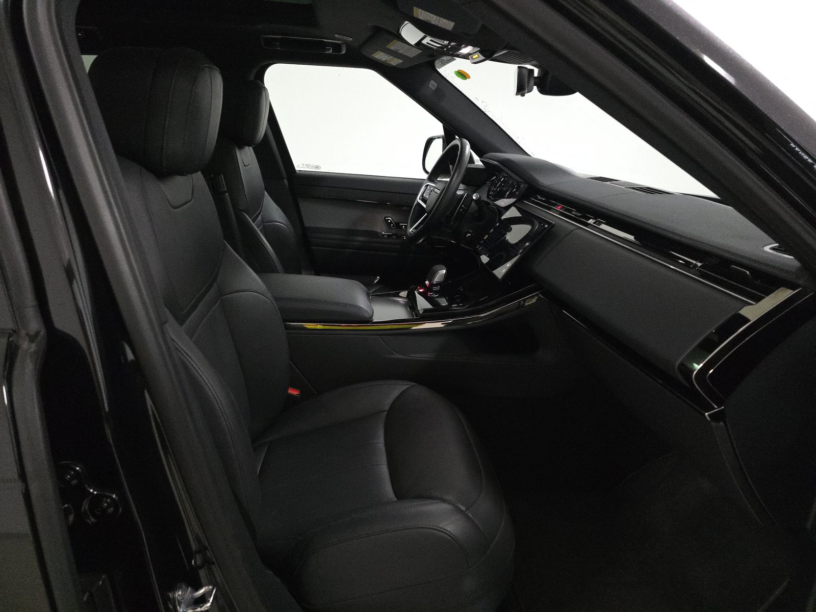 2025 Land Rover Range Rover Sport SE AWD