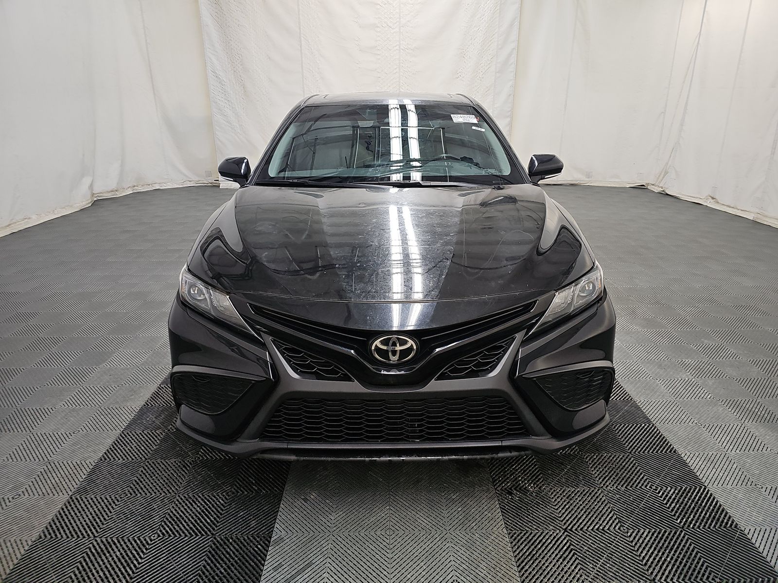 2021 Toyota Camry SE AWD