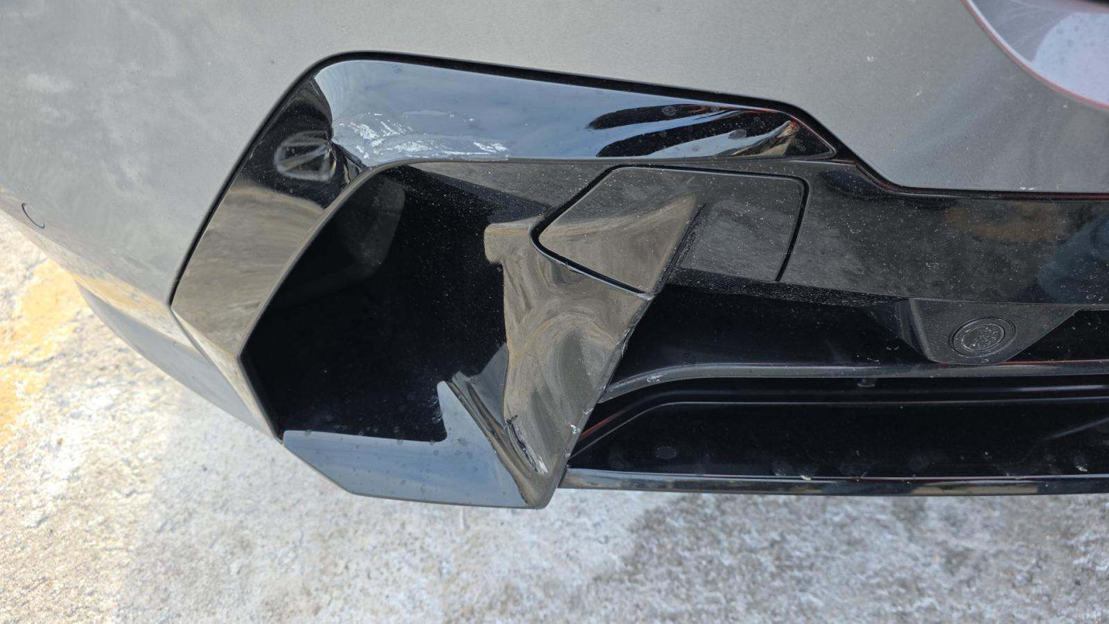 2023 BMW X7 M60i AWD