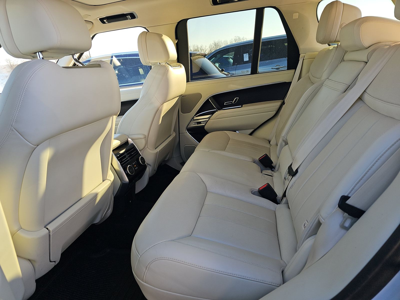 2023 Land Rover Range Rover SE AWD