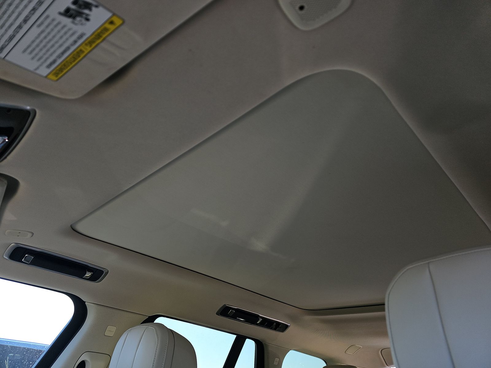 2023 Land Rover Range Rover SE AWD