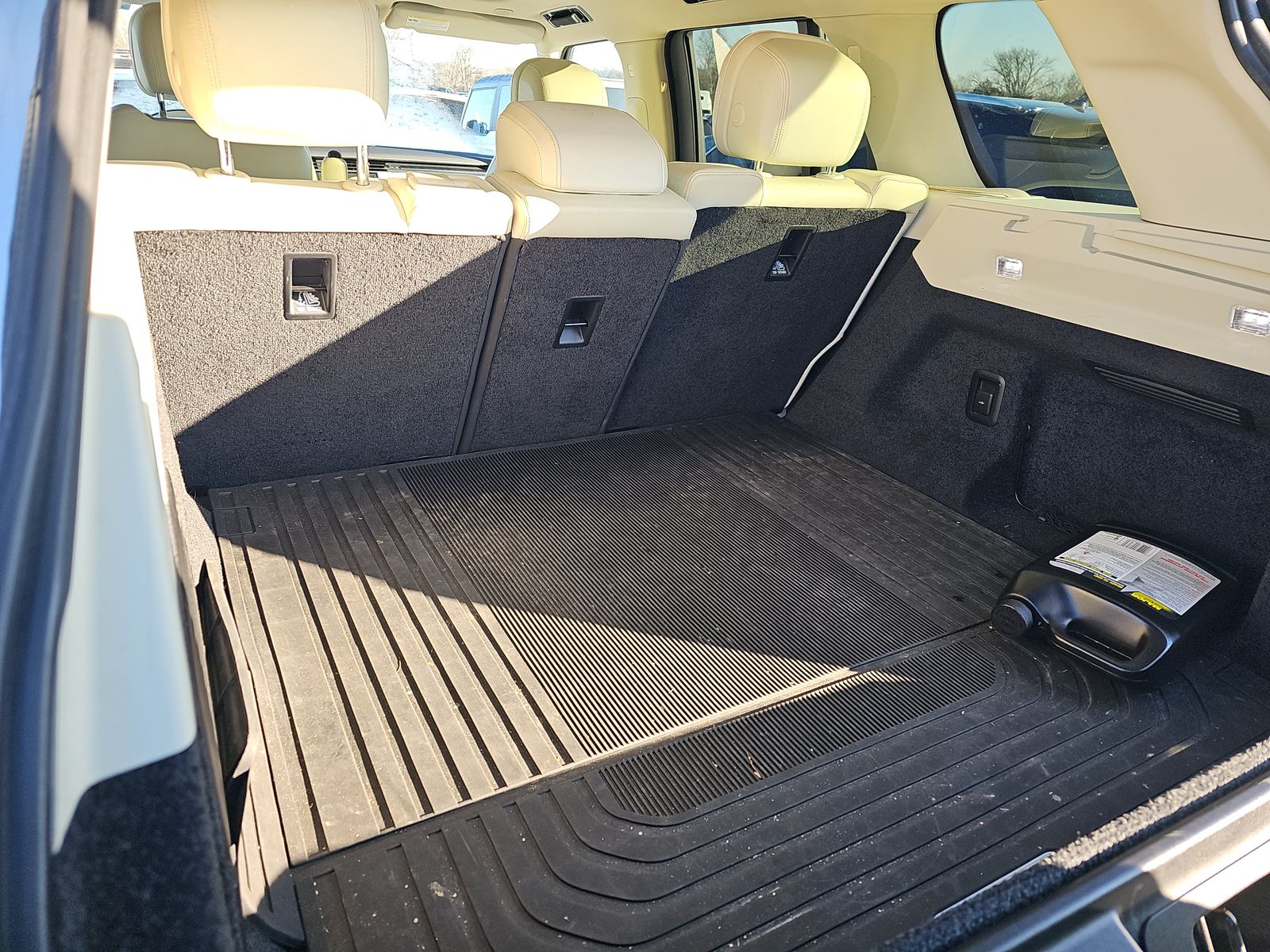 2023 Land Rover Range Rover SE AWD