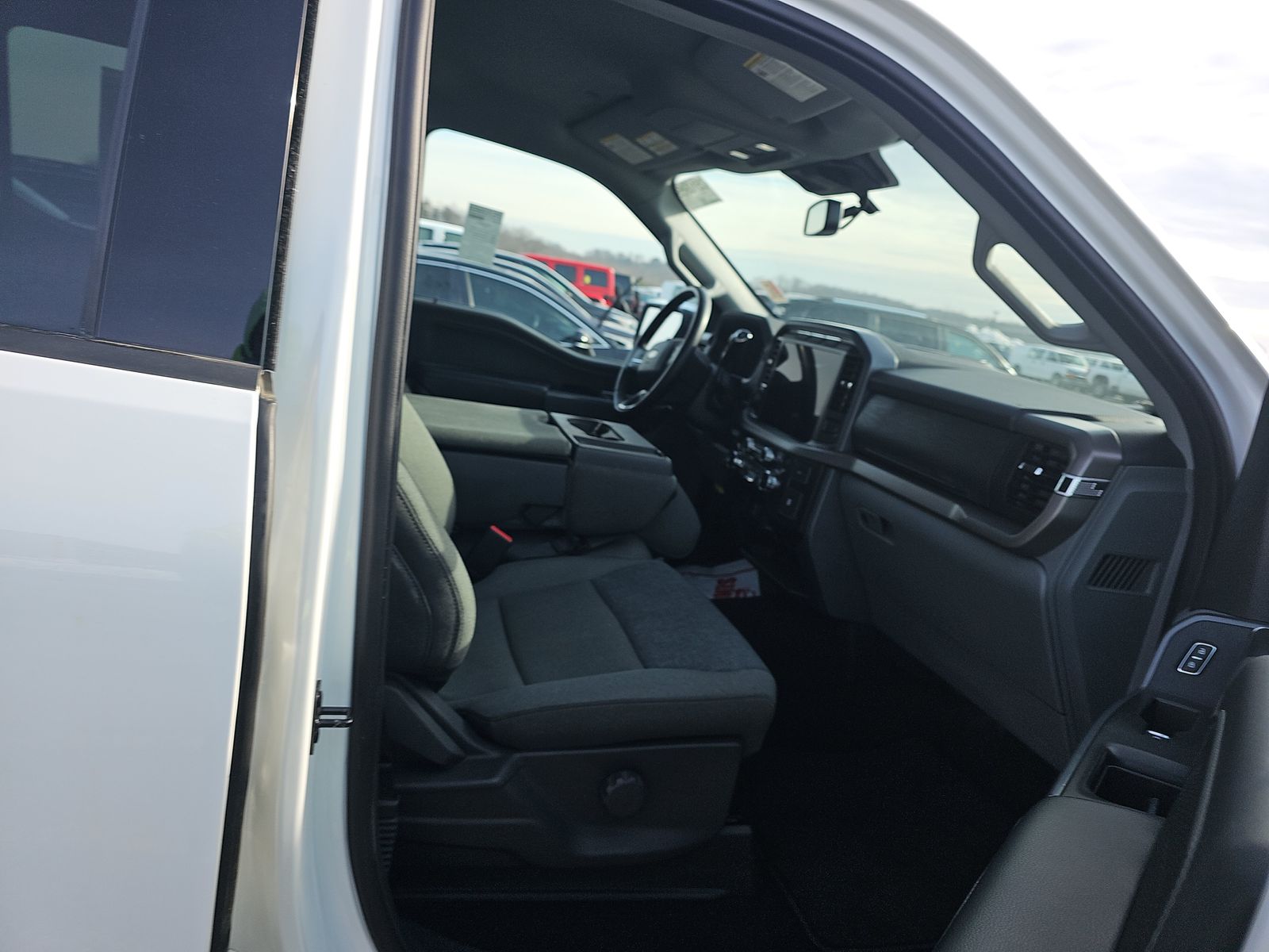 2024 Ford F-150 XLT AWD