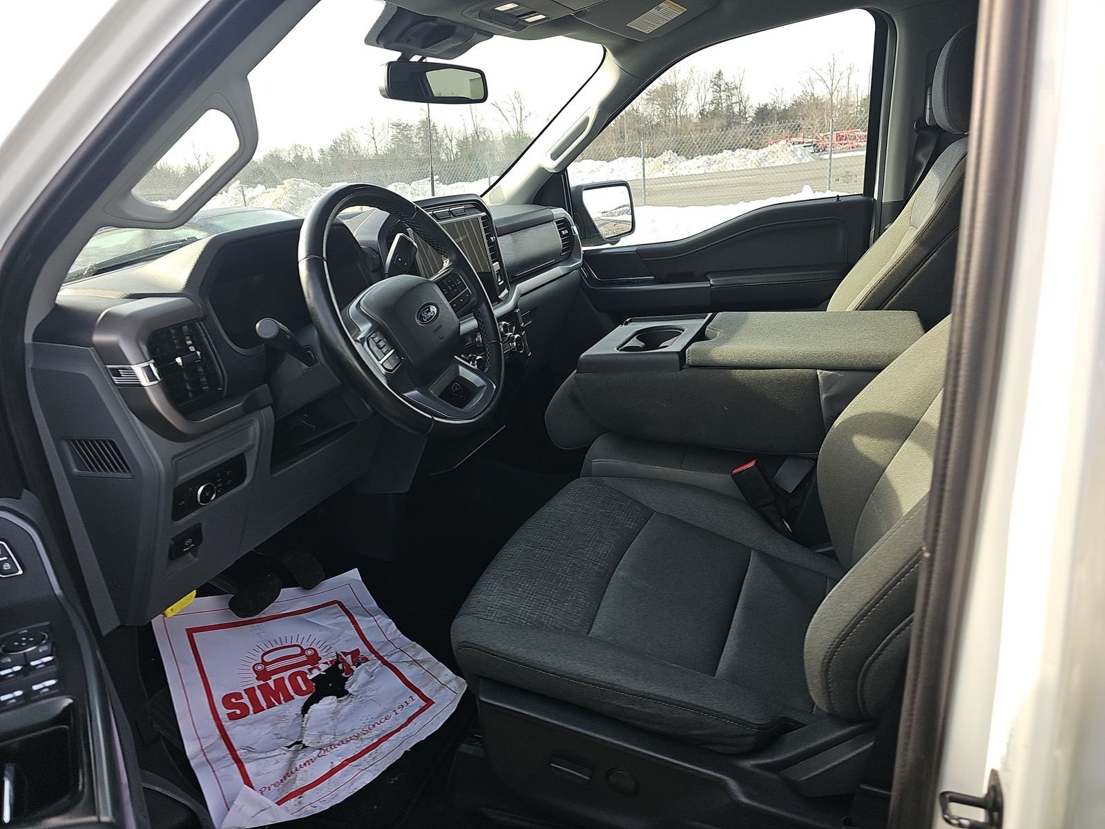 2024 Ford F-150 XLT AWD