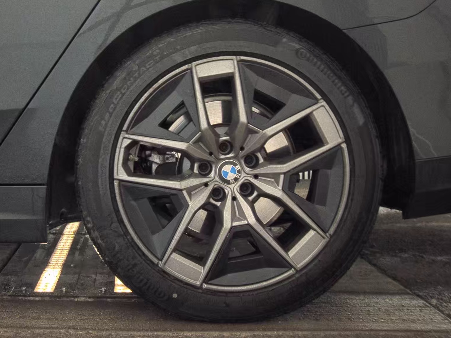 2026 BMW 5 Series 530i xDrive AWD