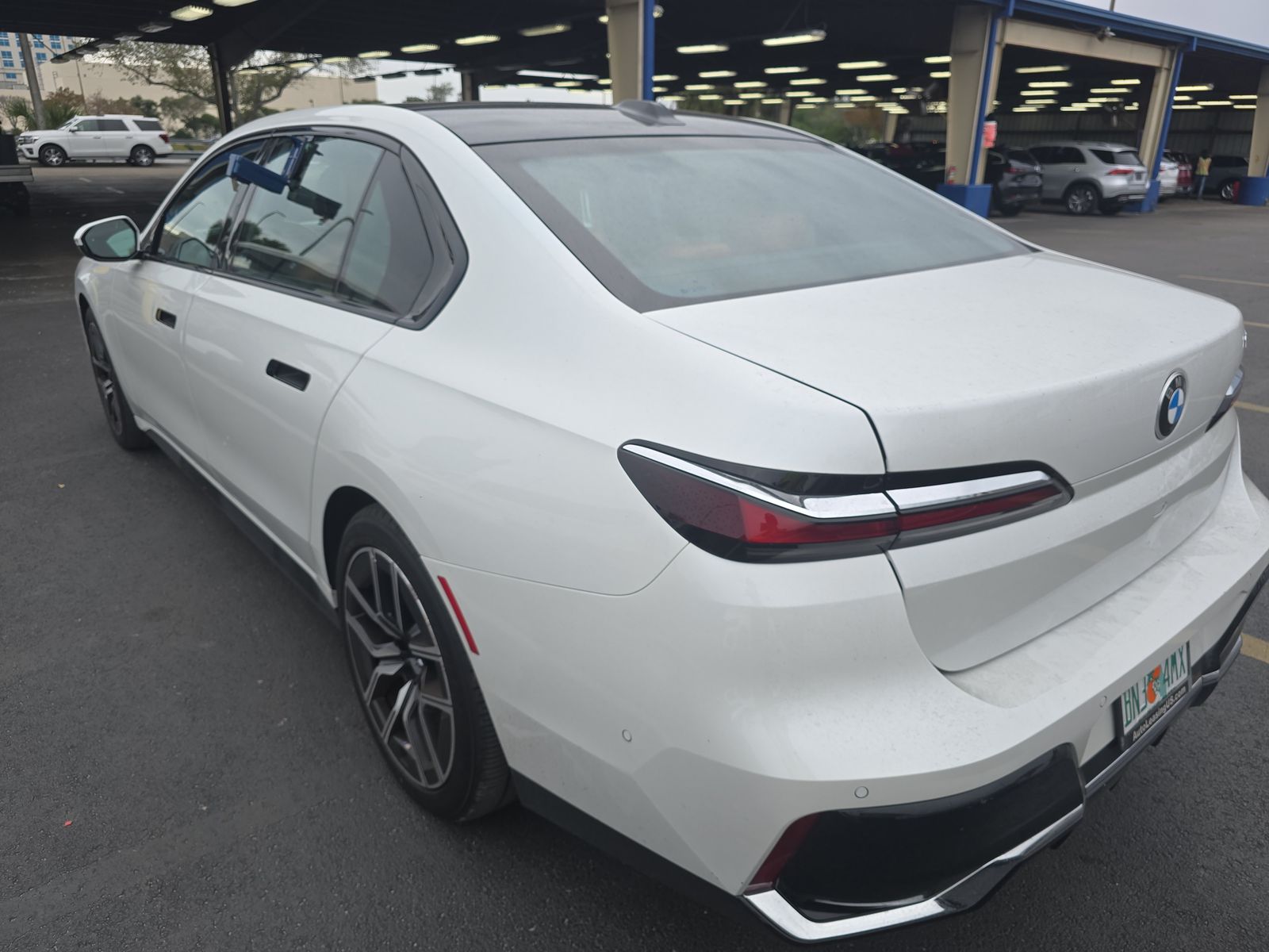 2023 BMW 7 Series 740i RWD