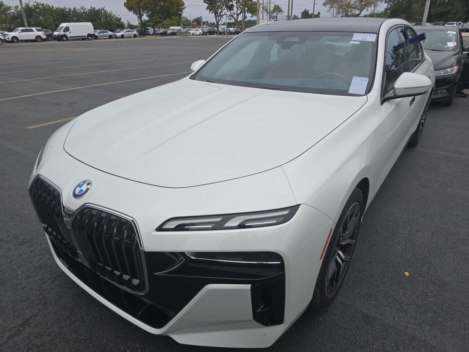 2023 BMW 7 Series 740i RWD