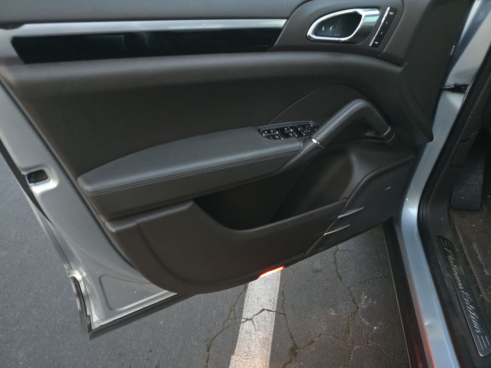 2018 Porsche Cayenne Platinum Edition AWD