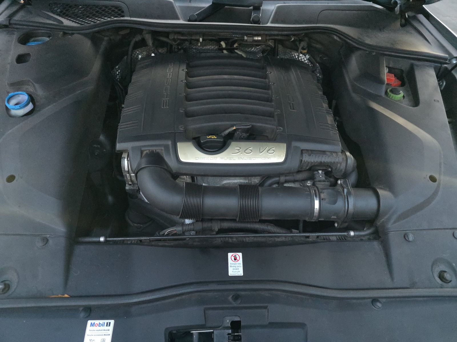 2018 Porsche Cayenne Platinum Edition AWD