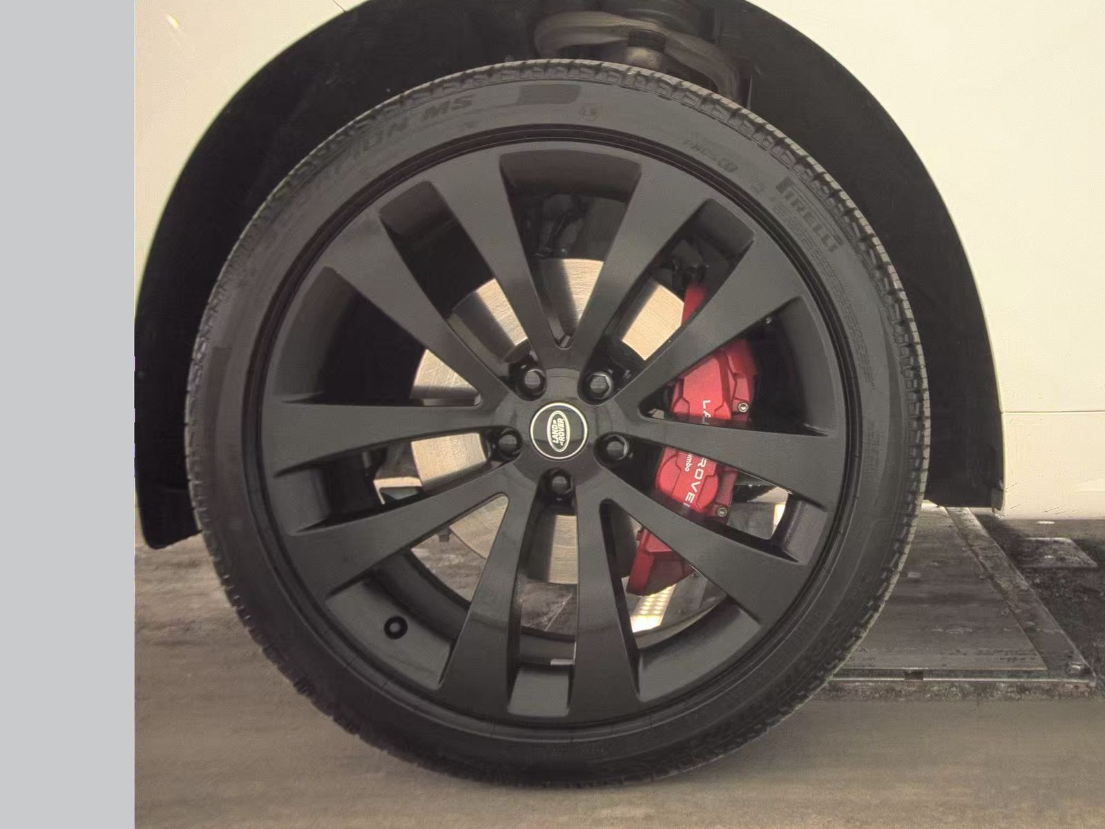 2025 Land Rover Range Rover Sport Dynamic SE AWD