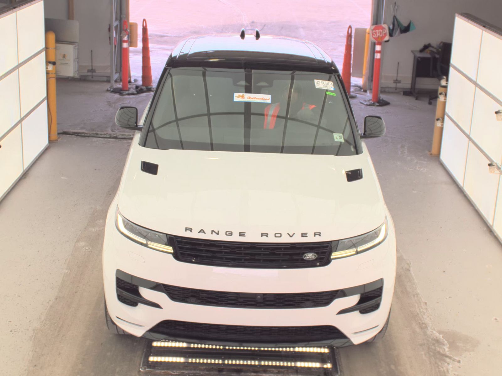 2025 Land Rover Range Rover Sport Dynamic SE AWD