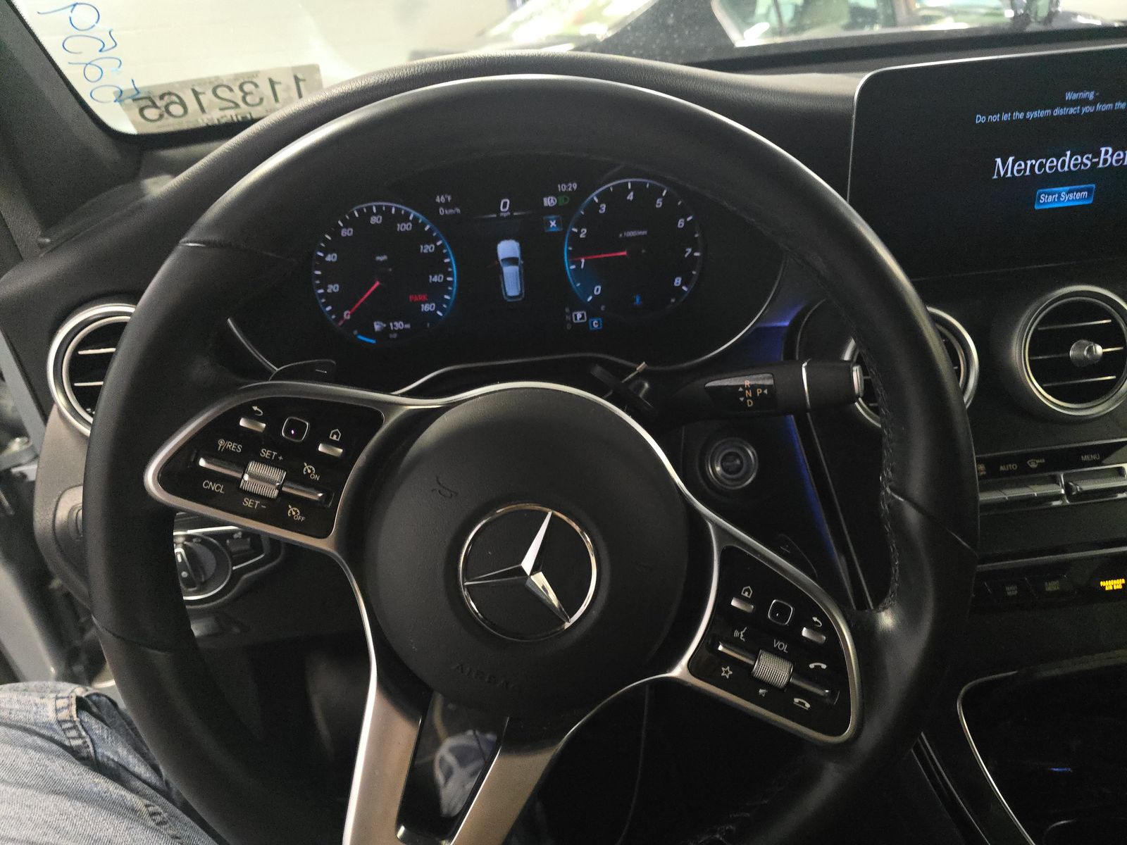 Mercedes-Benz GLC 300 4MATIC снимка Mercedes-Benz GLC 300 4MATIC
