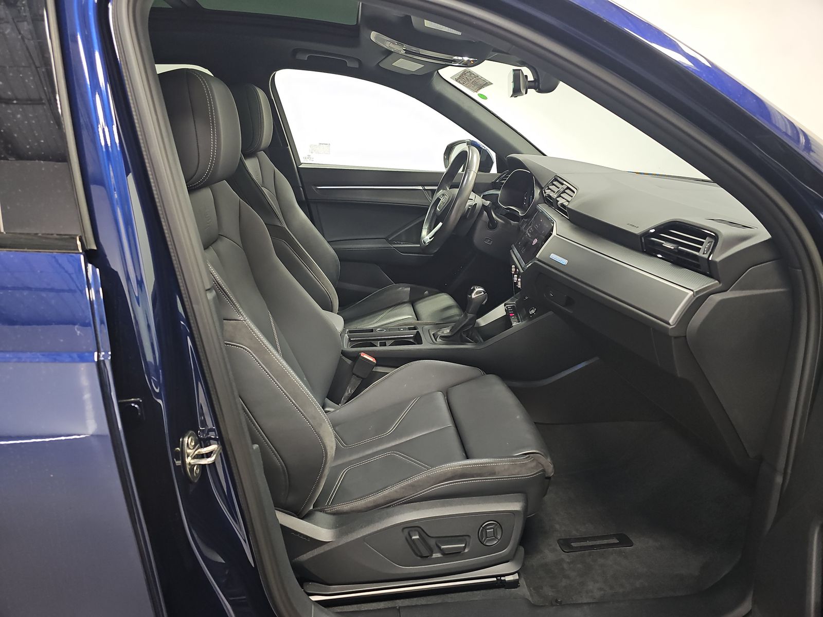 2022 Audi Q3 2.0T S line Premium Plus AWD